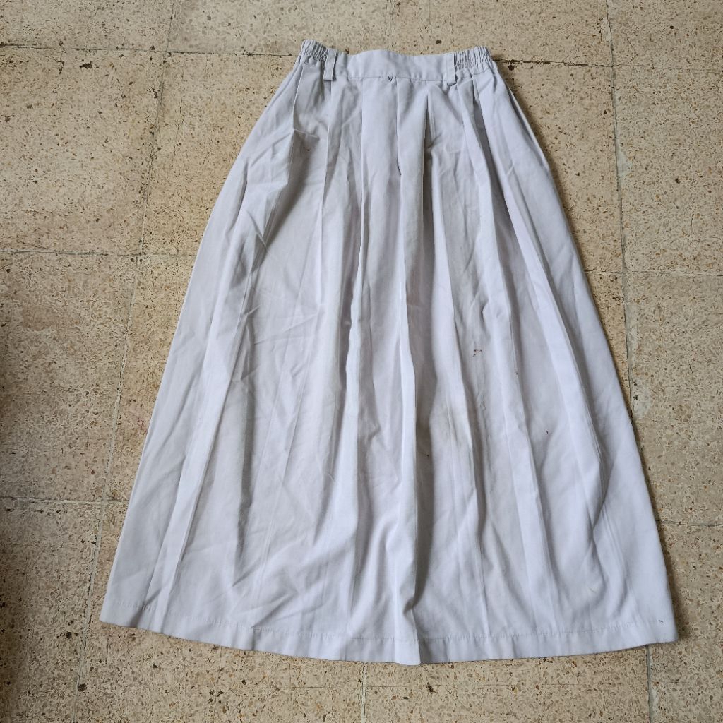 preloved rok panjang putih / REX 31