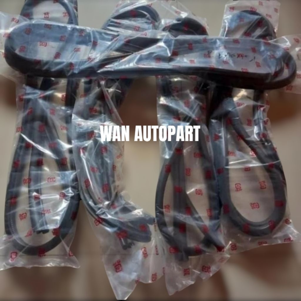 KARET PEREDAM PINTU BAGASI MOBIL HONDA FREED