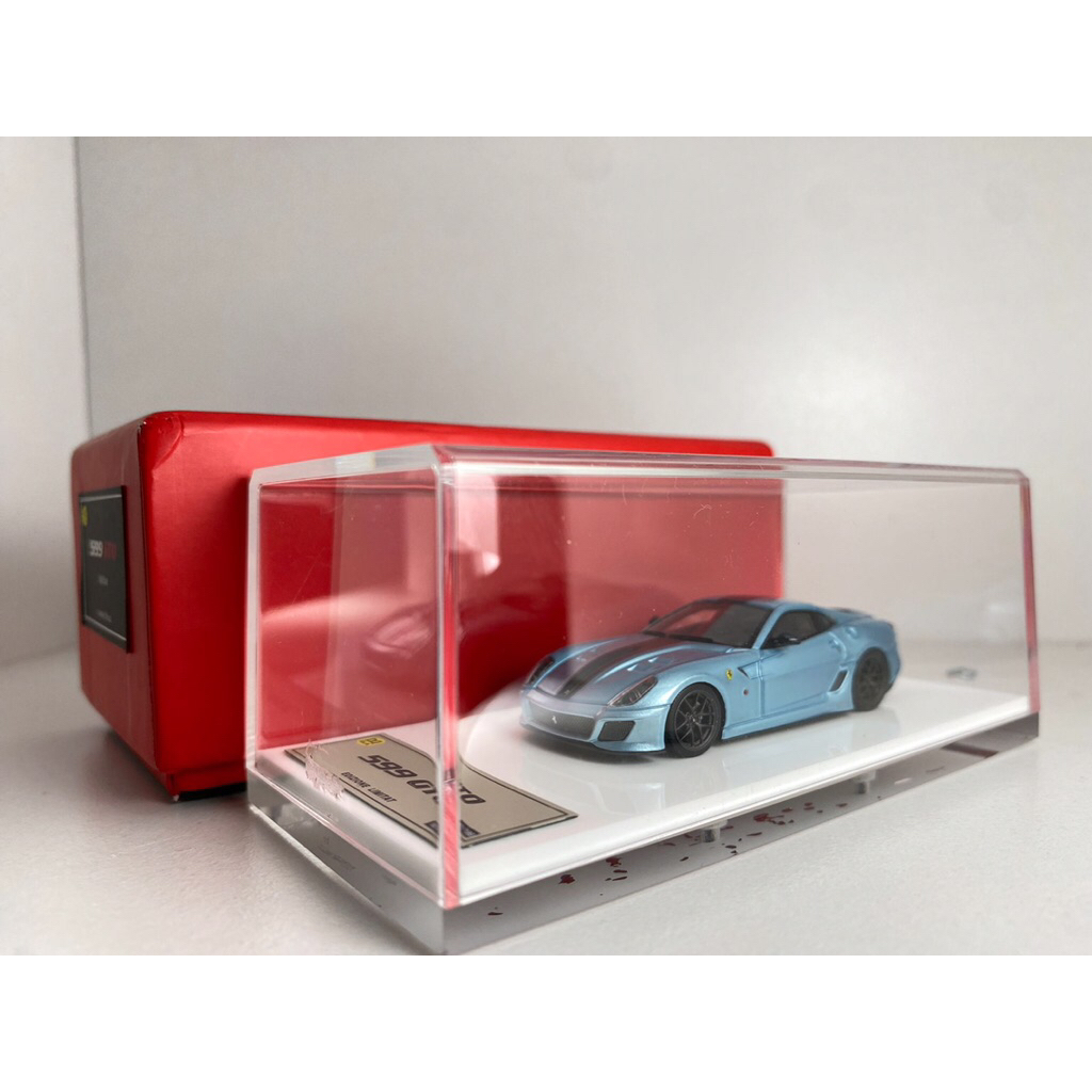 DMH 1/64 ferrari 599 GTO ice blue