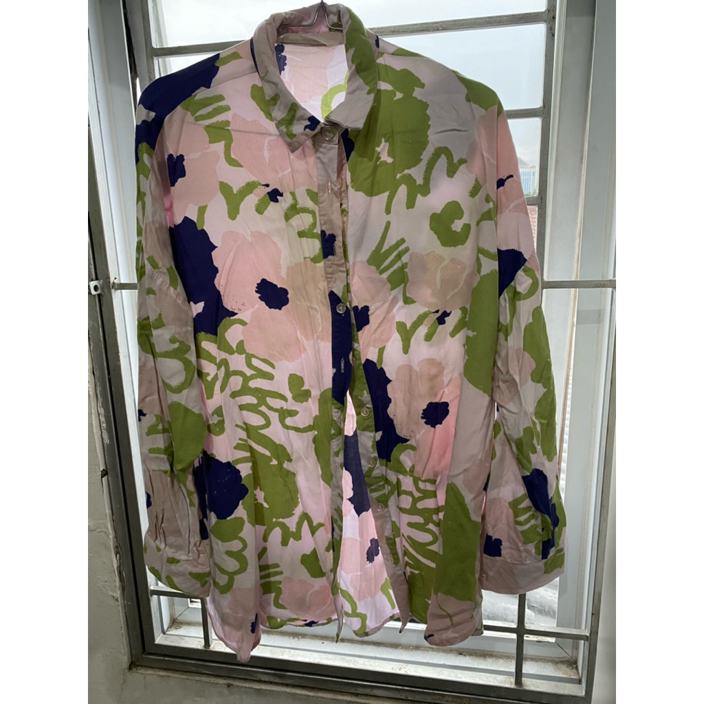 Et cetera x Nadjani Kemeja Motif Bunga Pink