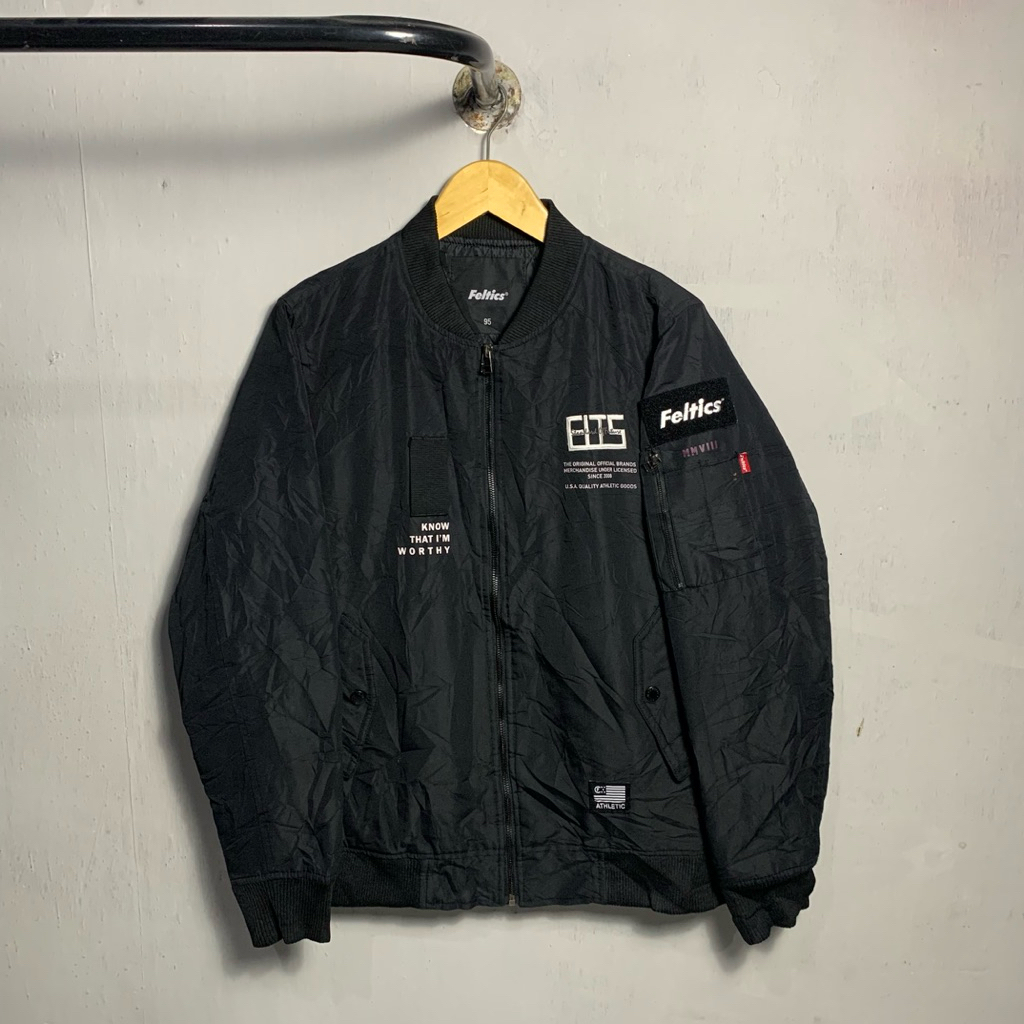 Jaket Bomber Feltics