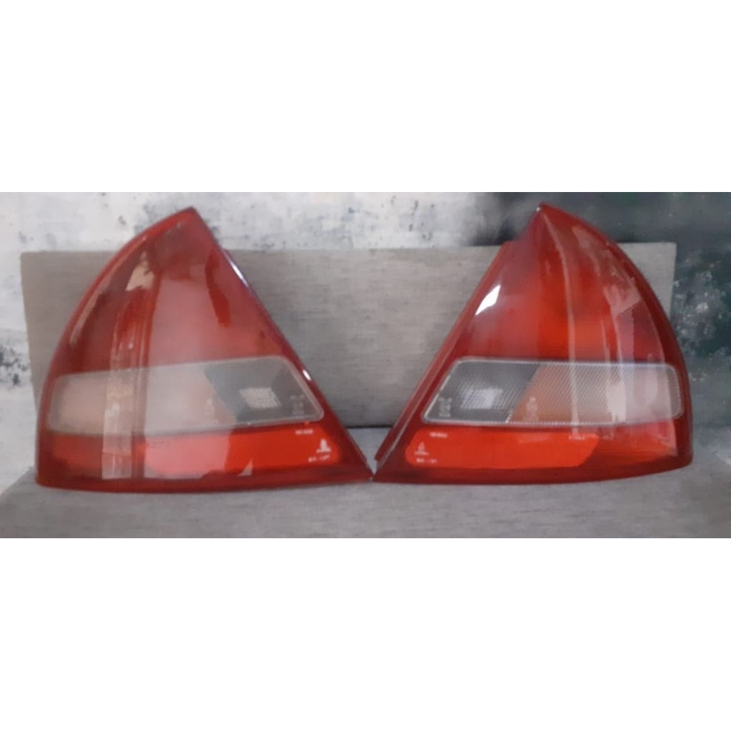 STOPLAMP LAMPU STOP MITSUBISHI LANCER EVO 4 CK4 1997 - 1999 LAMPU BELAKANG LANCER EVO4 CK4 ORIGINAL