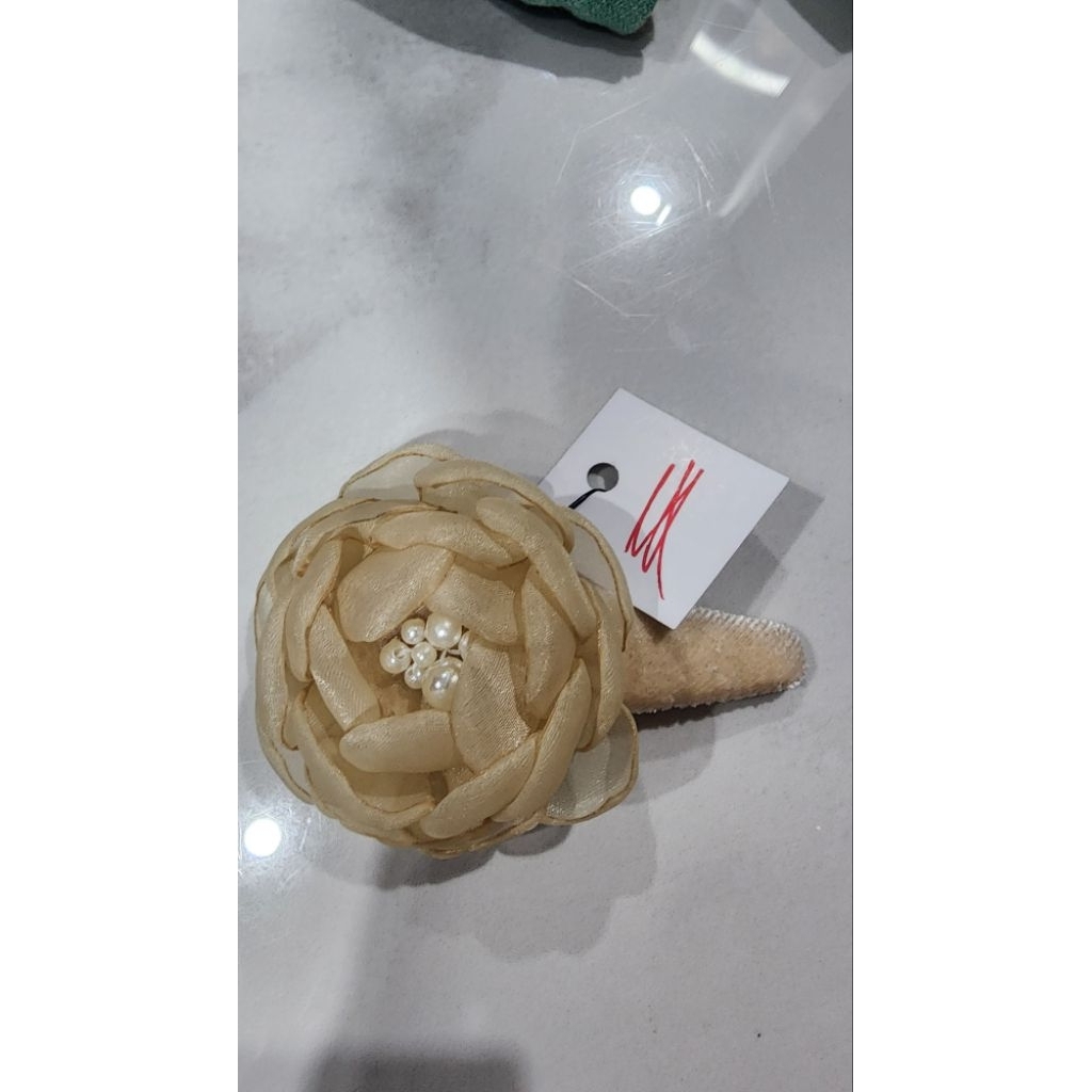 Handmadepita Alligator Rose Cream