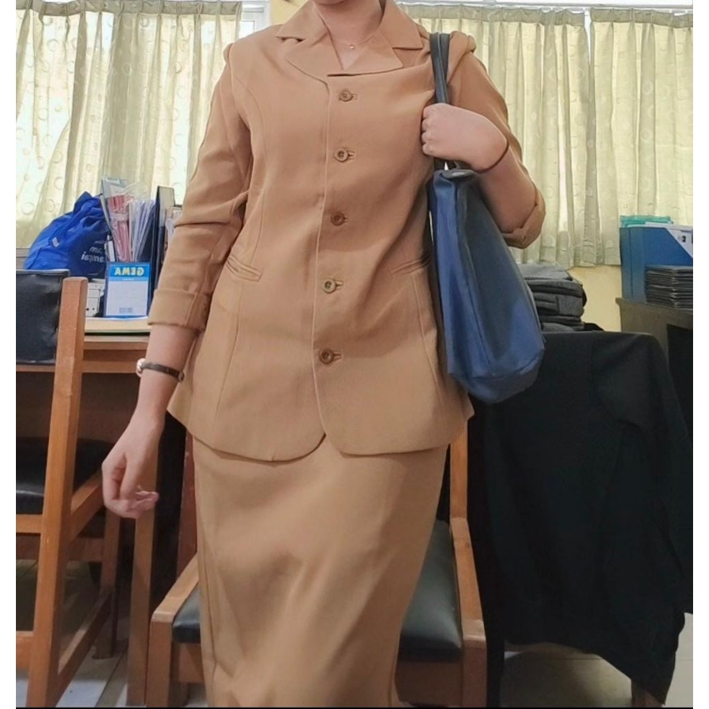 Preloved Baju Pemda PNS Khaki