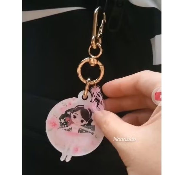 shaker keychain