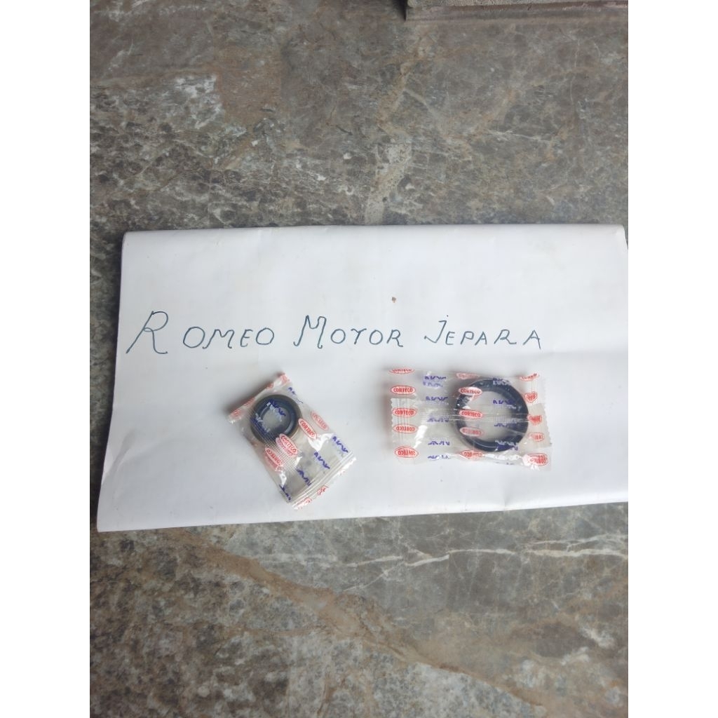 Seal Worem Stir HIACE OLD