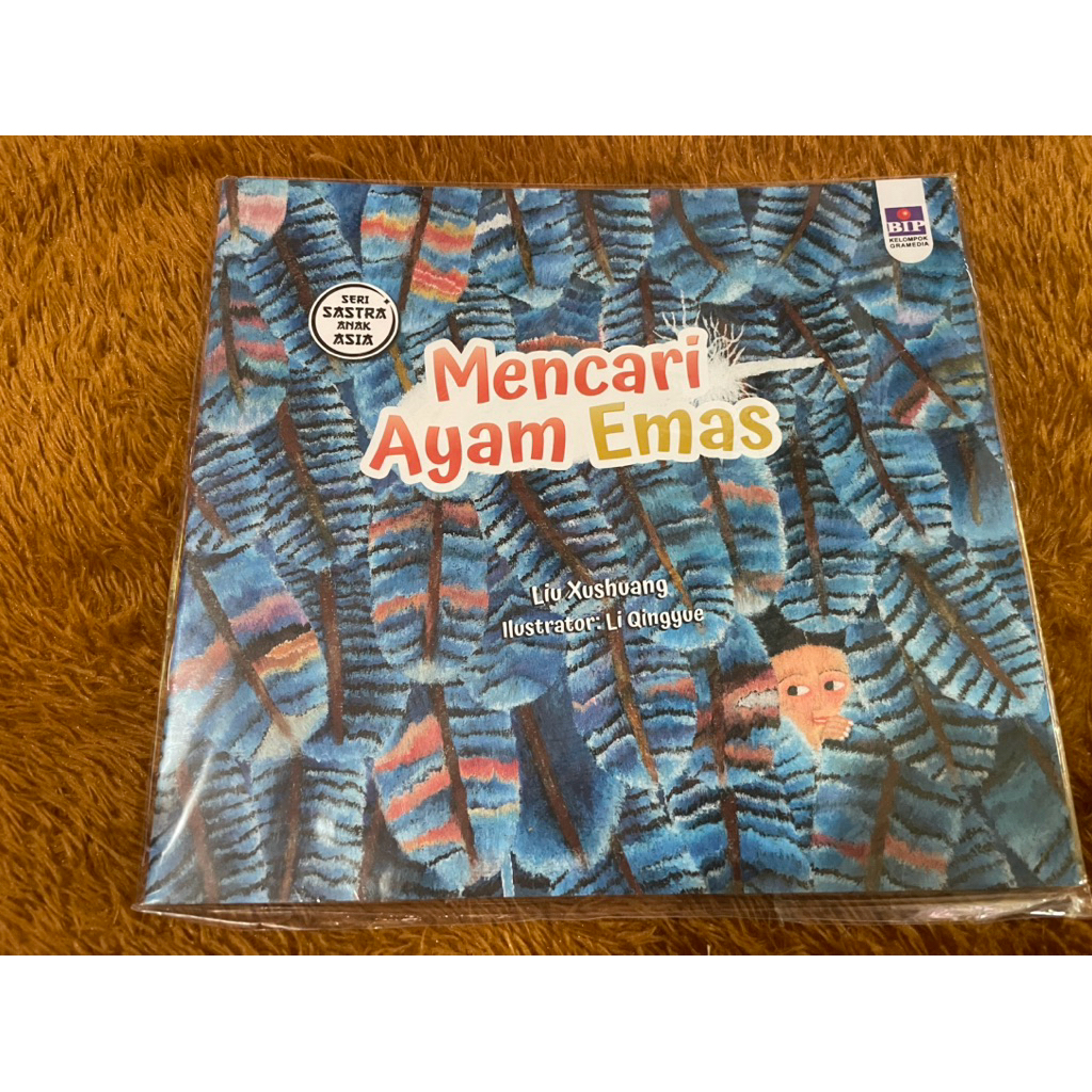 Buku Mencari Ayam Emas-Seri Sastra Anak Asia