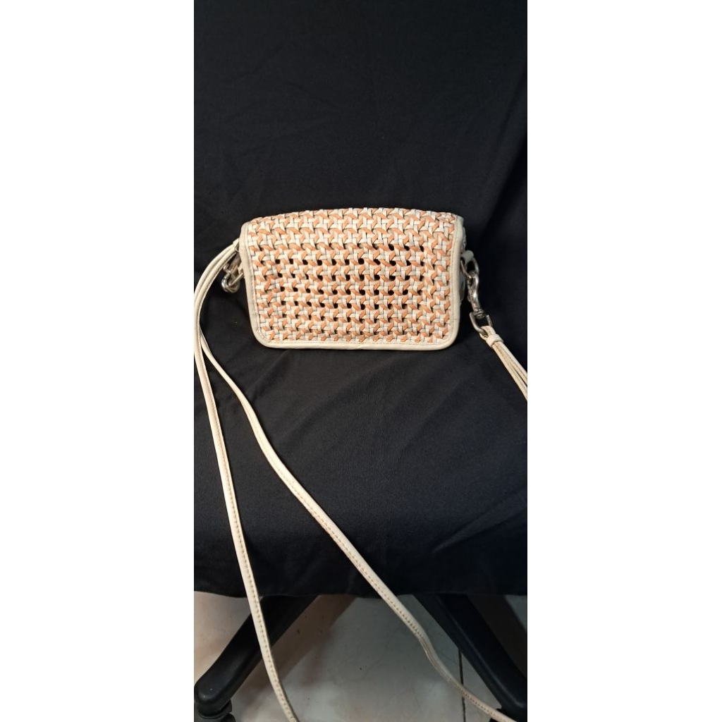 preloved coach sling bag