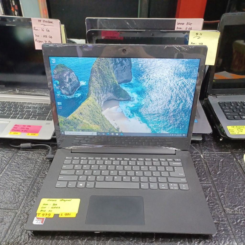 Laptop Lenovo Ideapad 81H4 AMD A4-9125 Radeon R3 Ram 8 GB Ssd 256 GB 981