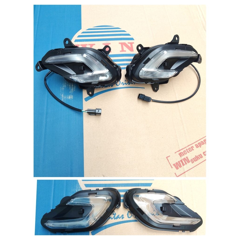 merek WIN lampu sein depan set LED dan mika lampu sein depan Honda Stylo 160