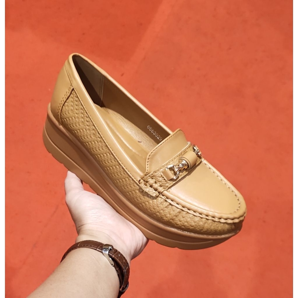 Sepatu Wanita Sepatu Wedges Alas Kaki