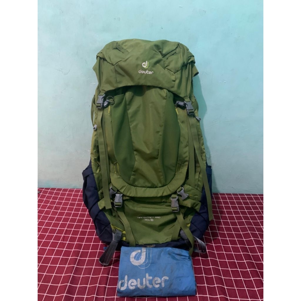 Deuter aircontact pro 70+15