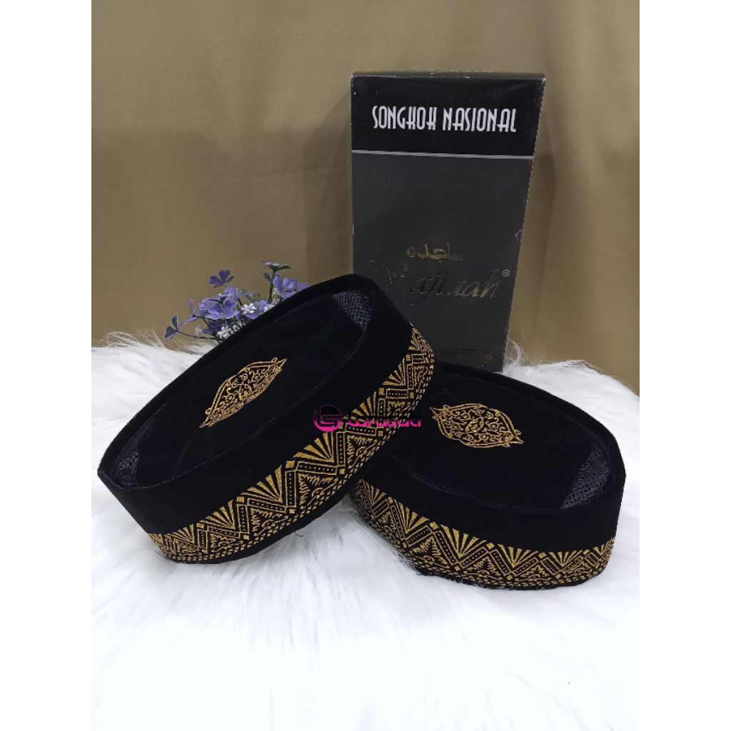 SONGKOK SAJIDAH EMAS