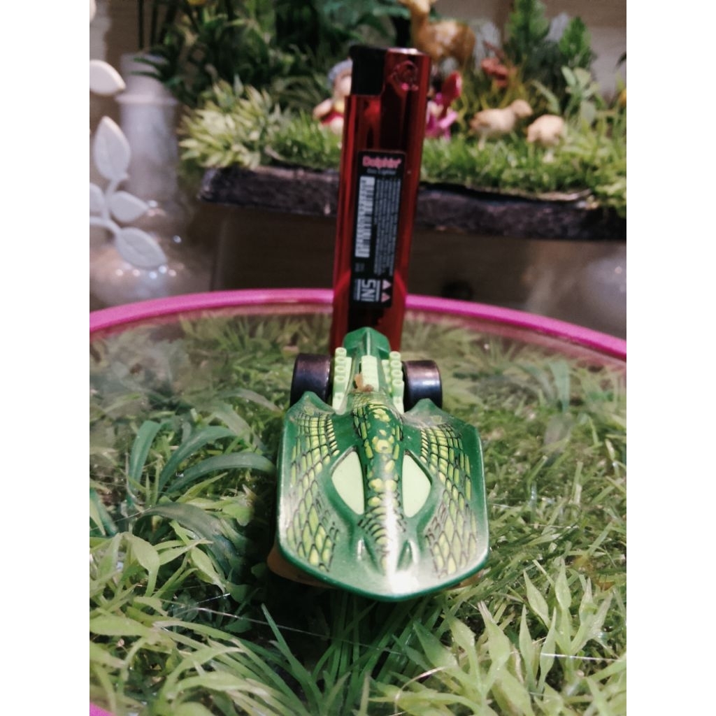 diecast hotwheel bekas baik