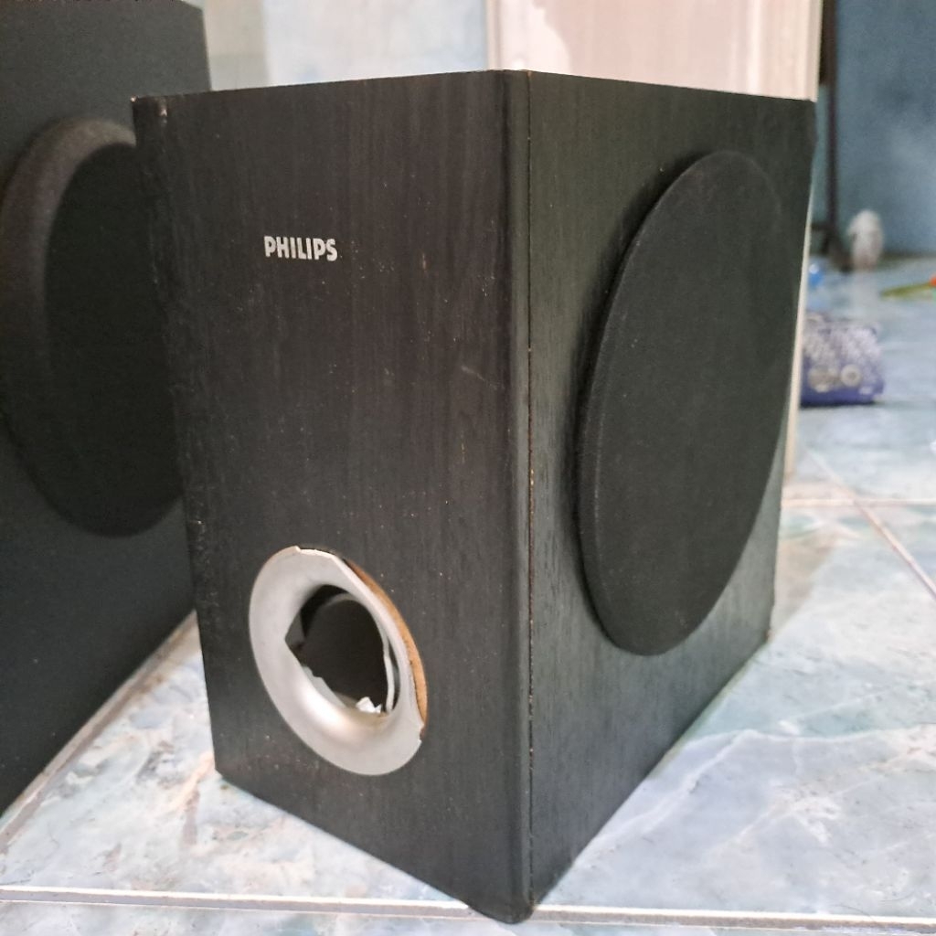 Box Subwoofer PHILIPS (RUSAK)