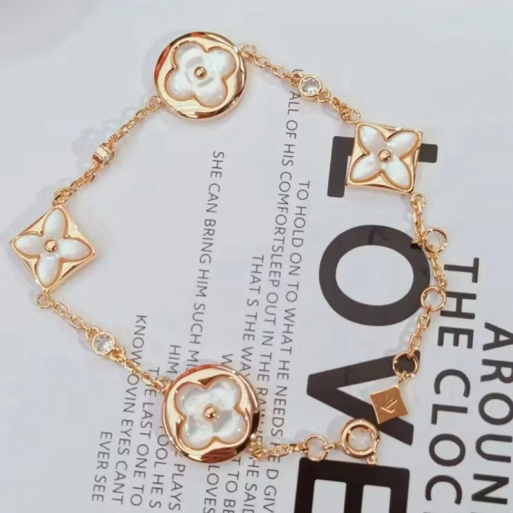 Dream Of Destiny Gelang Tangan Lv Titanium Aksesoris Wanita