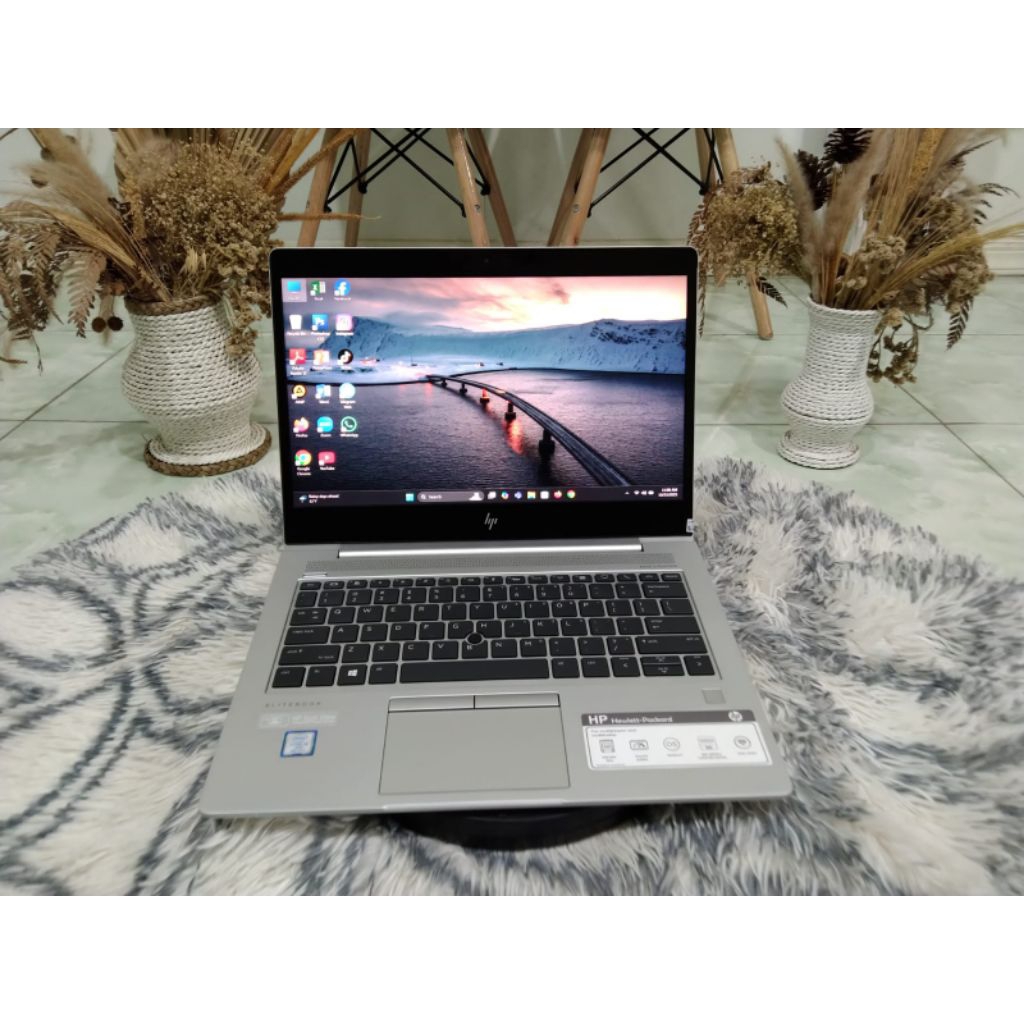 Laptop HP Elitebook 830 - G6 Layar Sentuh / Touchscreen