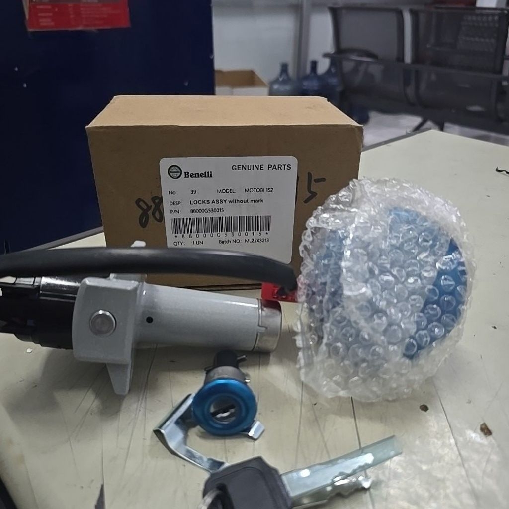 Kunci Kontak Assy Benelli Motobi 152 Original