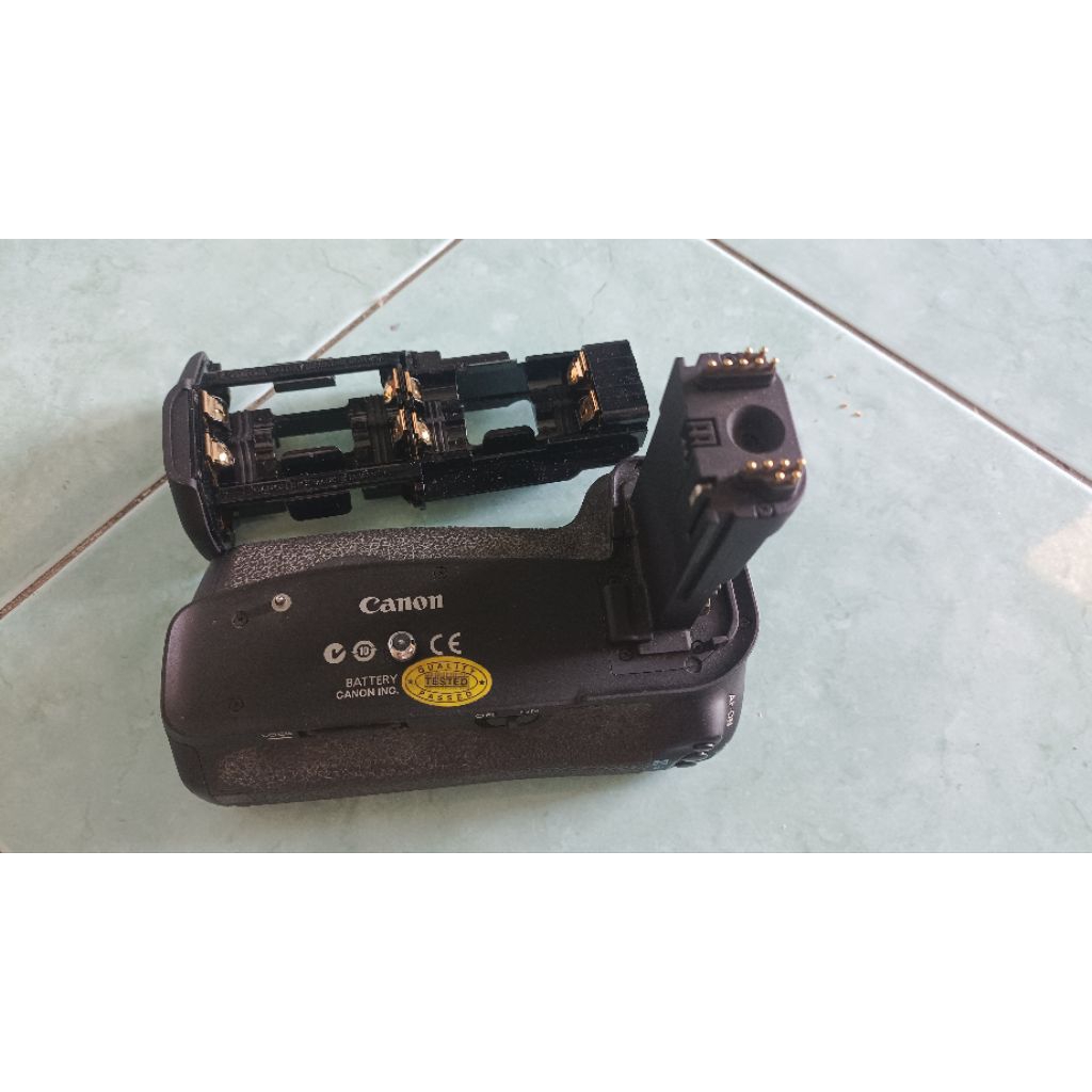 battery grip Canon