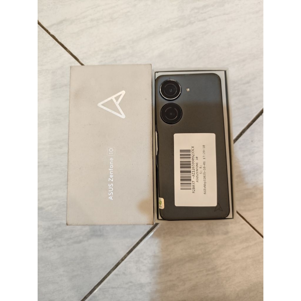 Asus Zenfone 10 8/128gb resmi second seken bekas