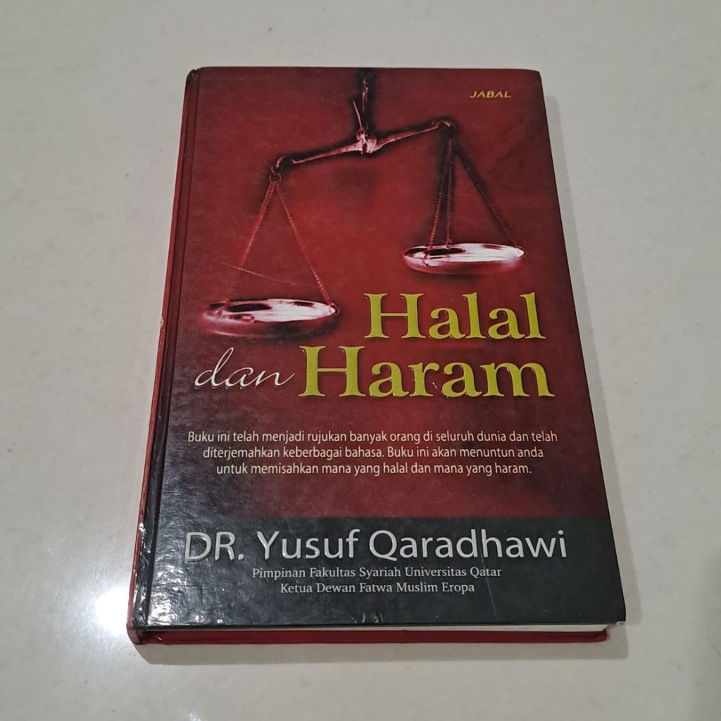 Yusuf Qaradhawi : Halal dan Haram