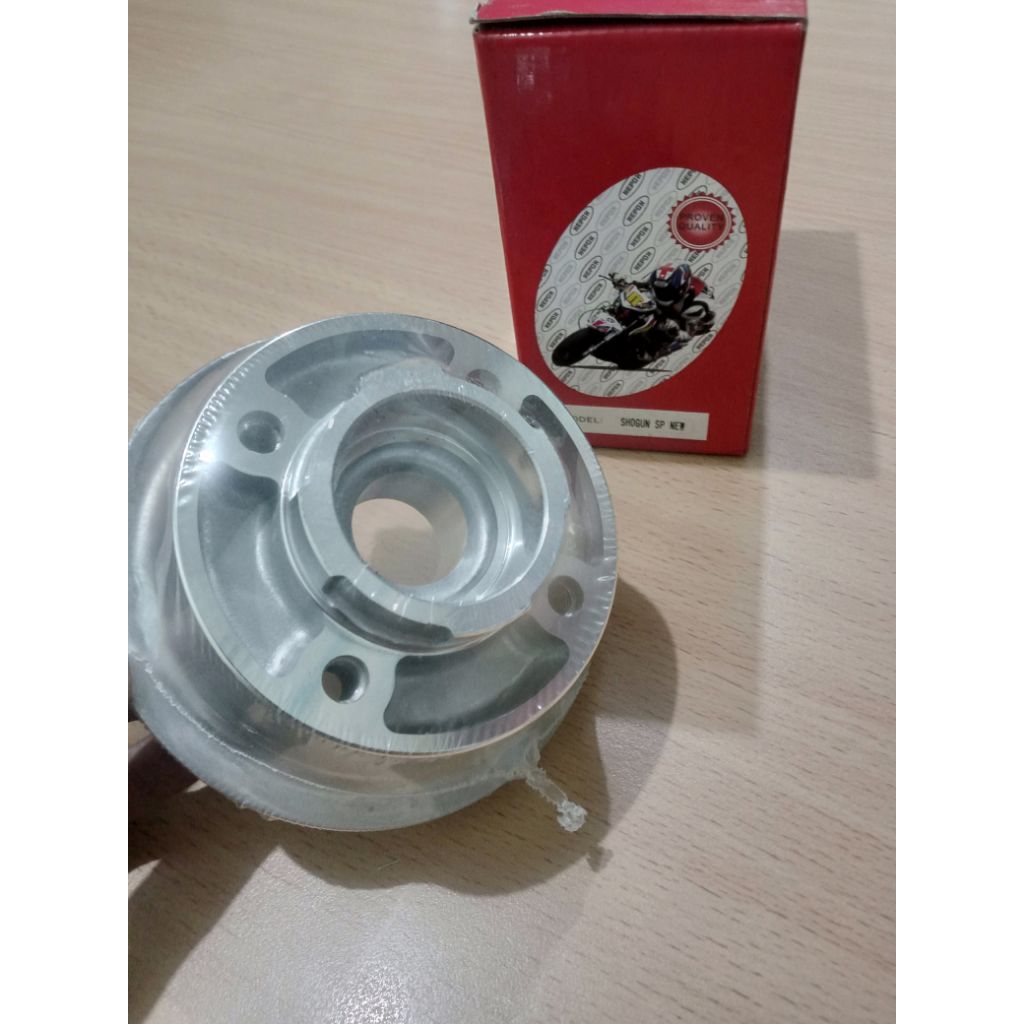 Dudukan Gear gir belakang SHOGUN 125 SP NEW