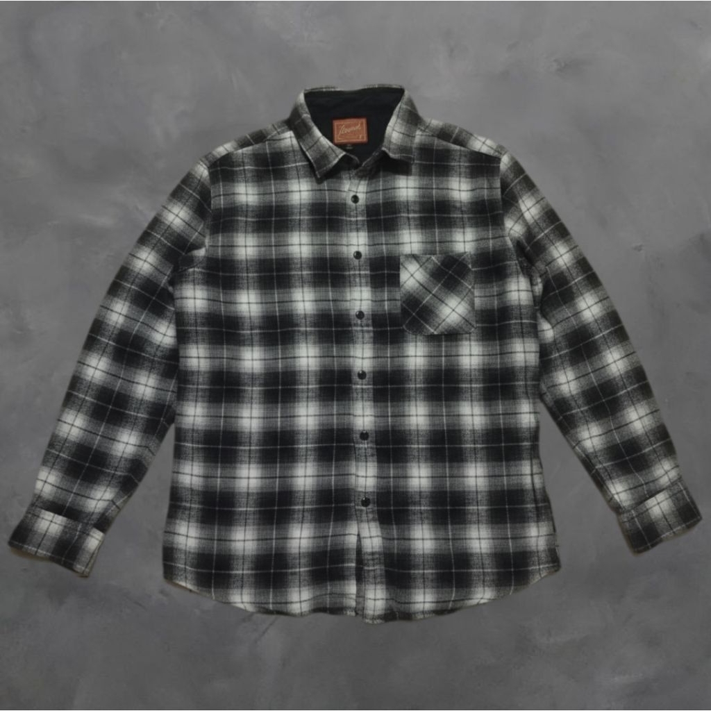 KEMEJA FLANNEL SEMI VETERANO UNIQLO [XL]