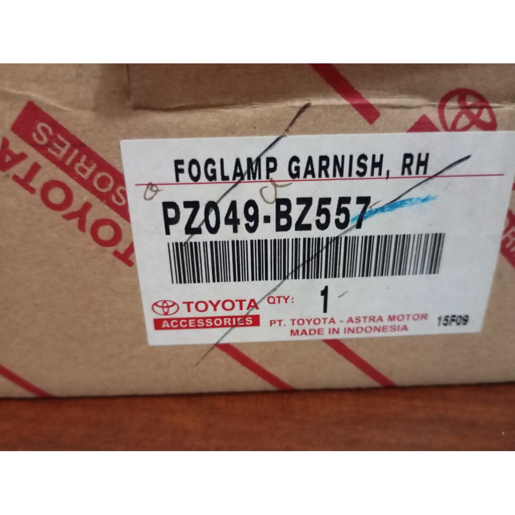 foglamp garnish,rh (KANAN) TOYOTA AVANZA LUXURY PZ049-BZ557