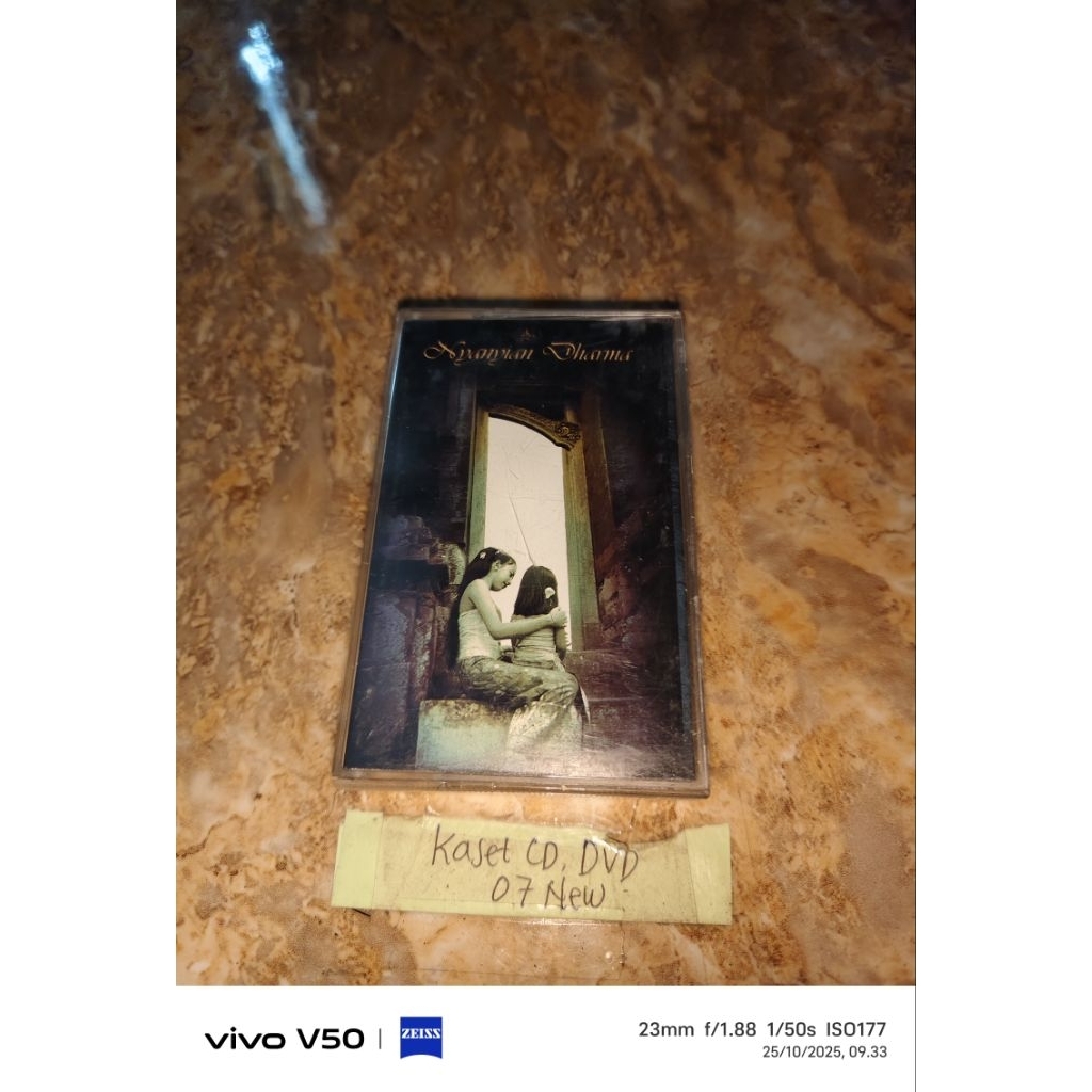 Kaset Pita Nyanyian Dharma