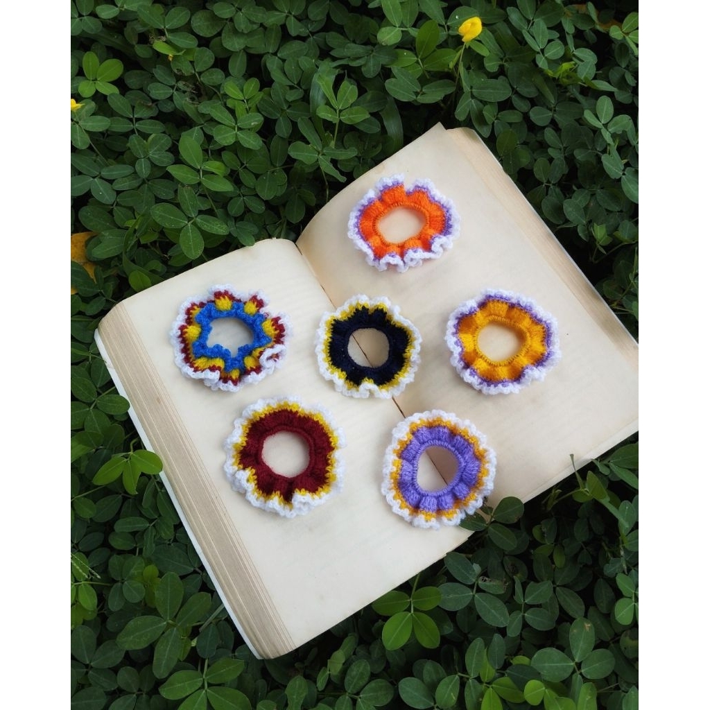 SCRUNCHIES/SCRUNCHIES RAJUT/IKAT RAMBUT/IKAT RAMBUT RAJUT/KOREAN STYLE