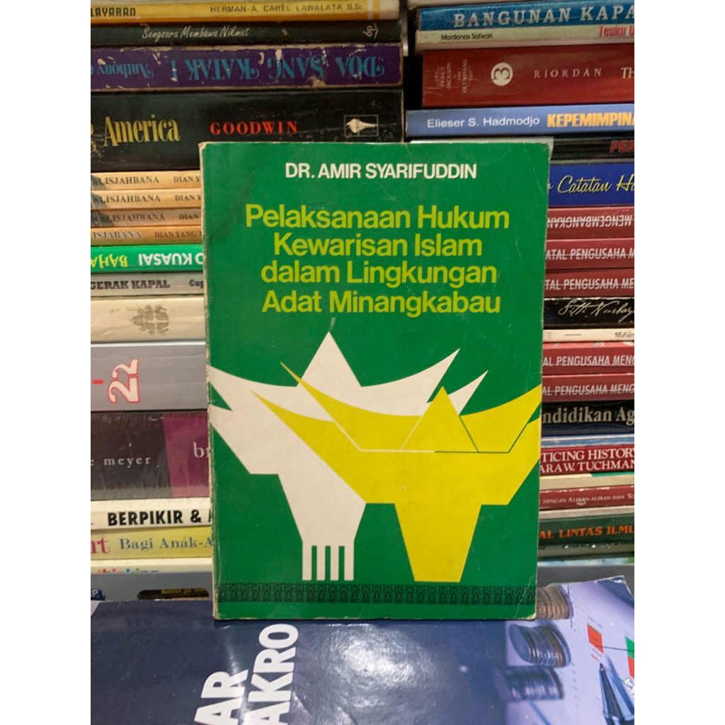 Pelaksanaan hukum kewarisan islam dalam lingkungan adat minangkabau by Dr amir syarifuddin ORIGINAL