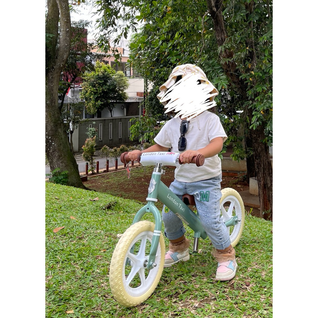 Preloved Sepeda Anak London Taxi Balance Bike 12" – Jade