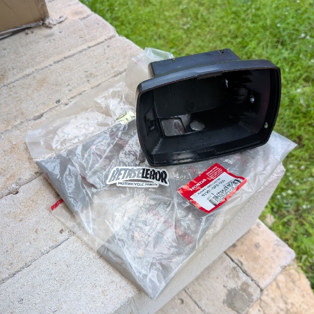 BATOK LAMPU DEPAN HONDA WIN TAHUN TUA ORIGINAL