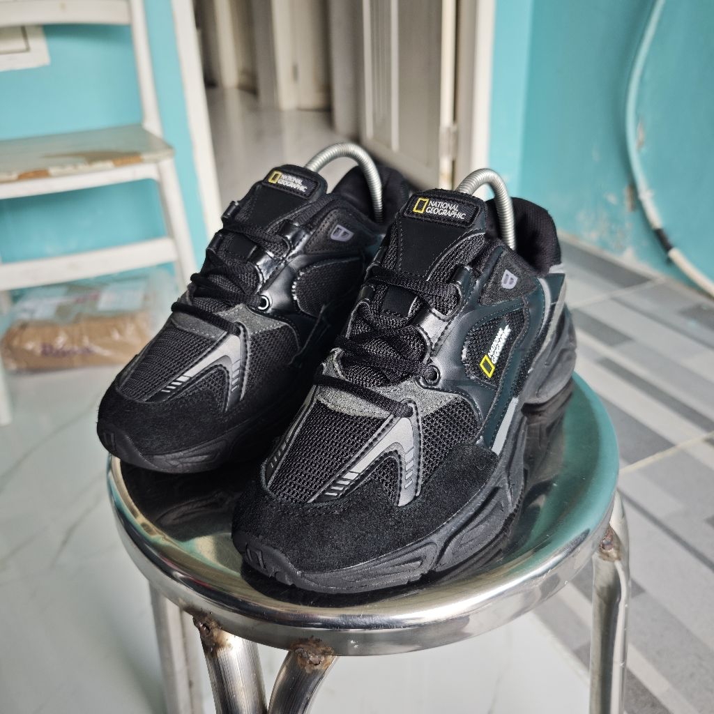 Sepatu Outdoor NatGeo Size 40 EUR