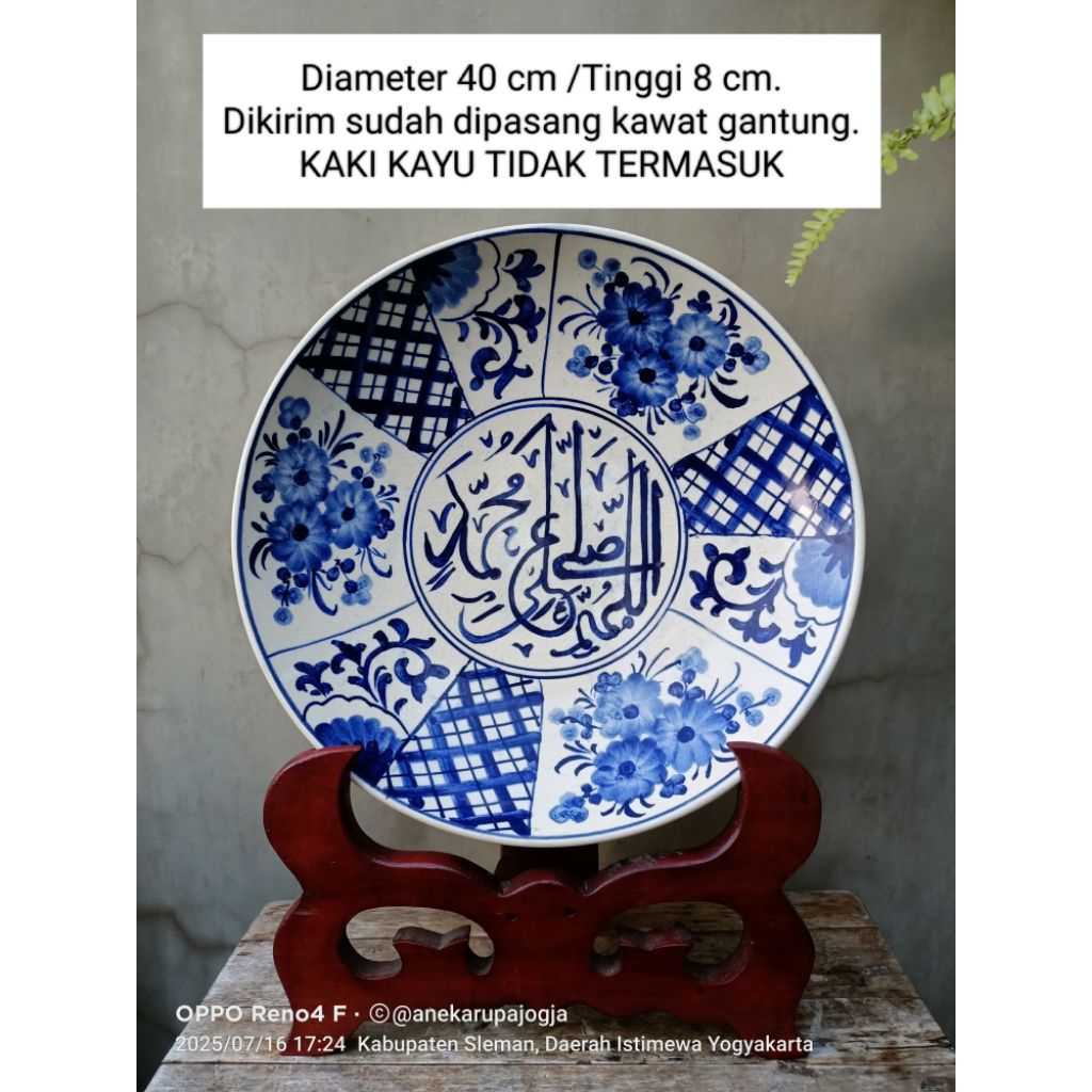 Piring keramik lukis kaligrafi biru untuk hiasan dekorasi dinding