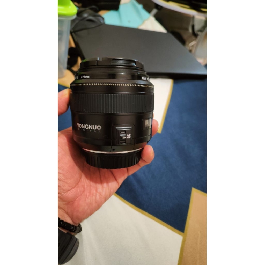 Lensa fix yongnuo 85mm f1.8