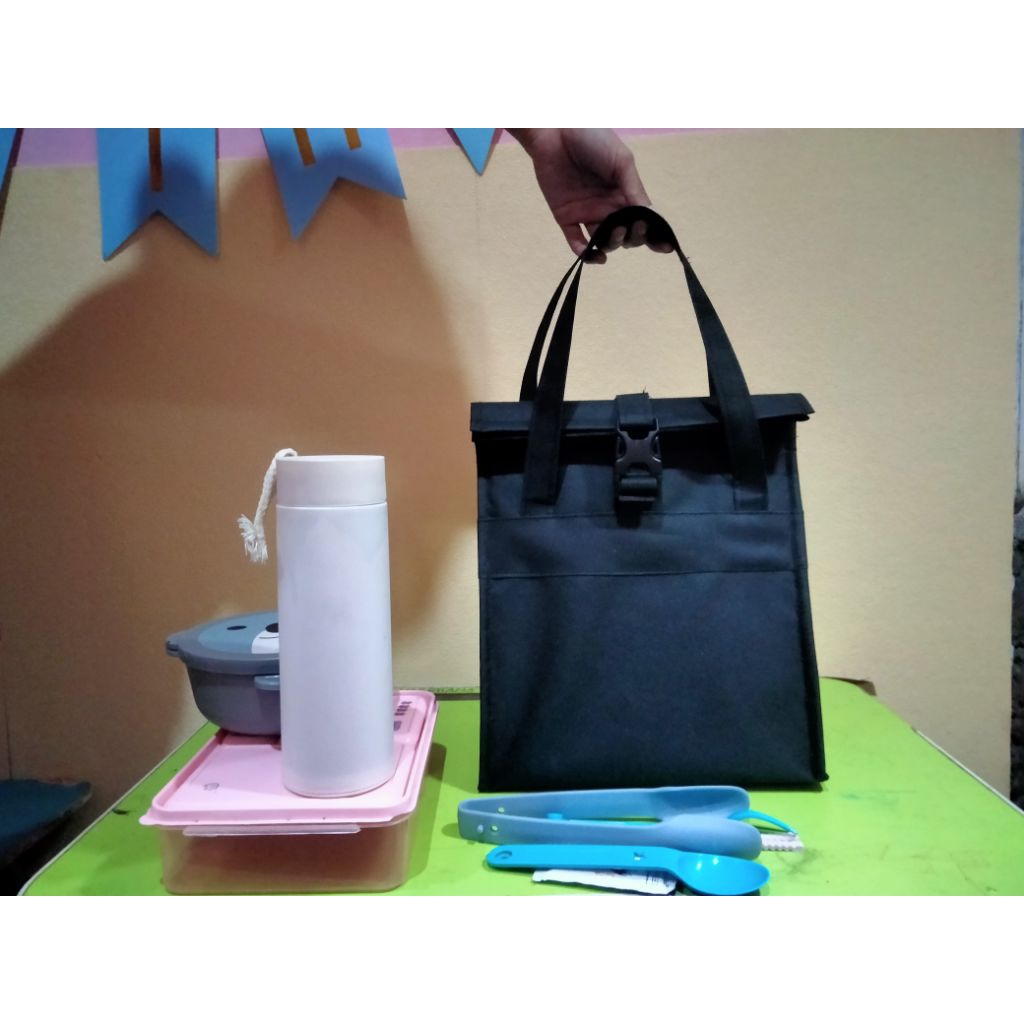 Tas bekal tempat nasi dengan lapis alumunium foil