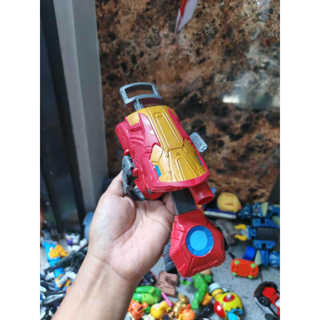 tembakan nerf ironman (tanpa peluru)