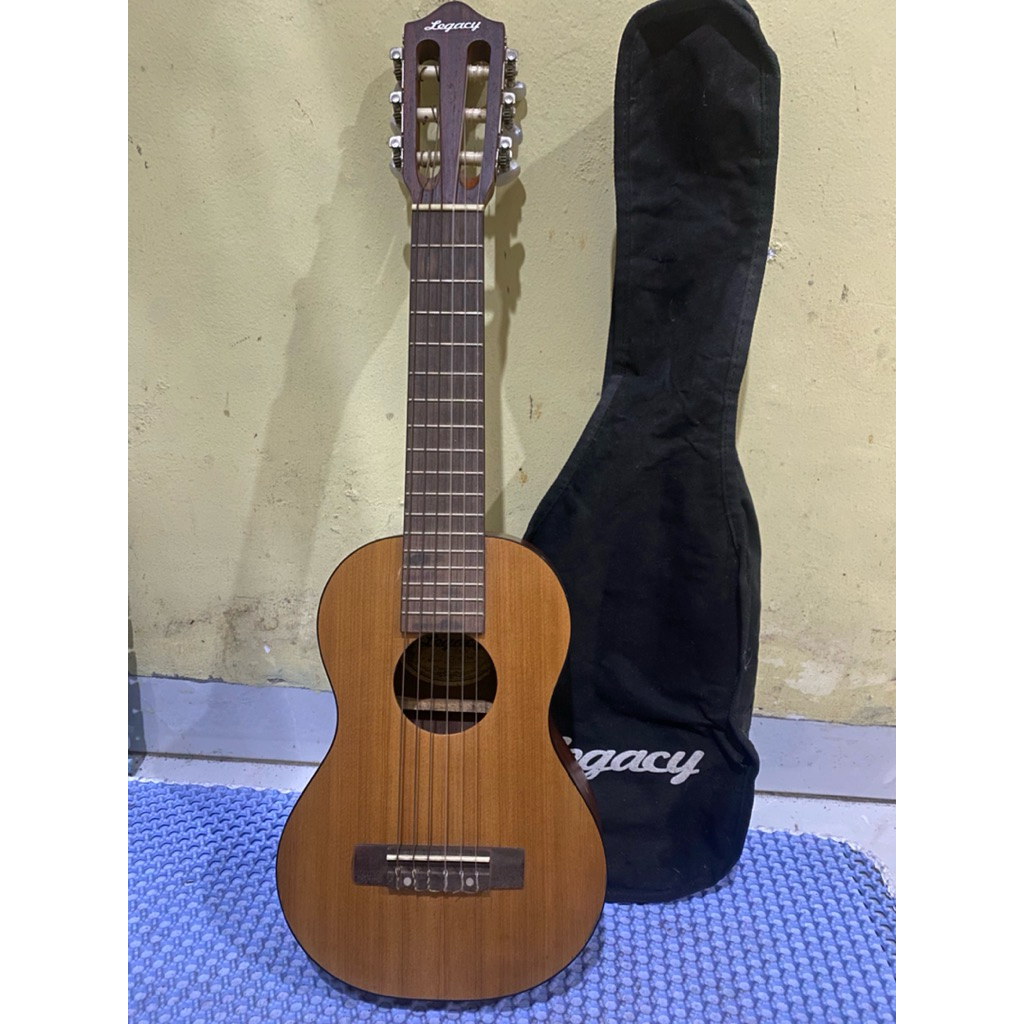 Guitalele, Guitar Lele, Gitarlele Original - Legacy CG 100 NA. FREE Bags and Pick Guitar