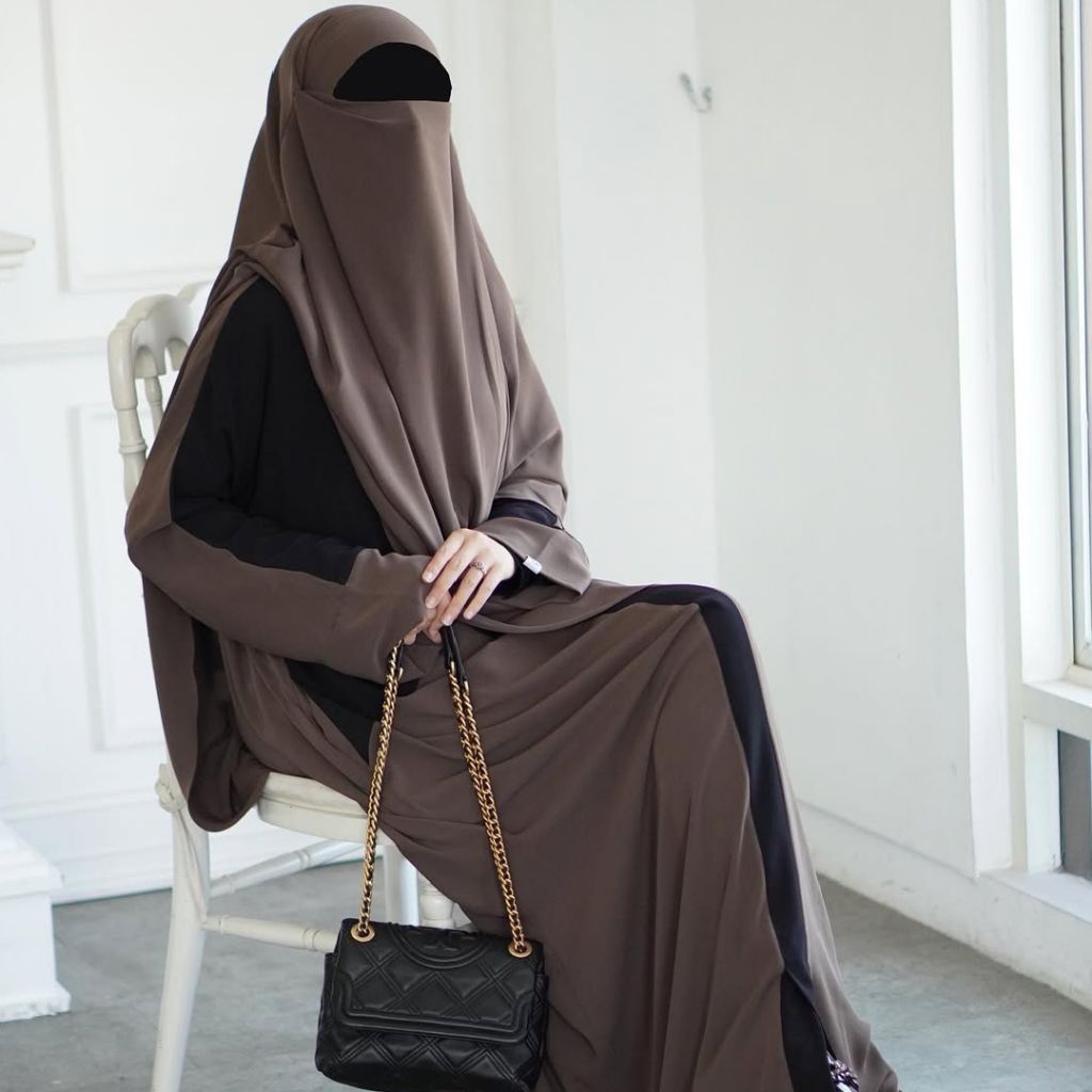 French Khimar Ummaira cub Ummaira abaya