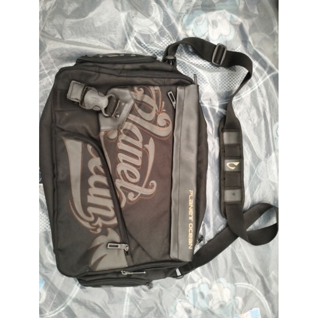 Tas selempang Planet ocean preloved