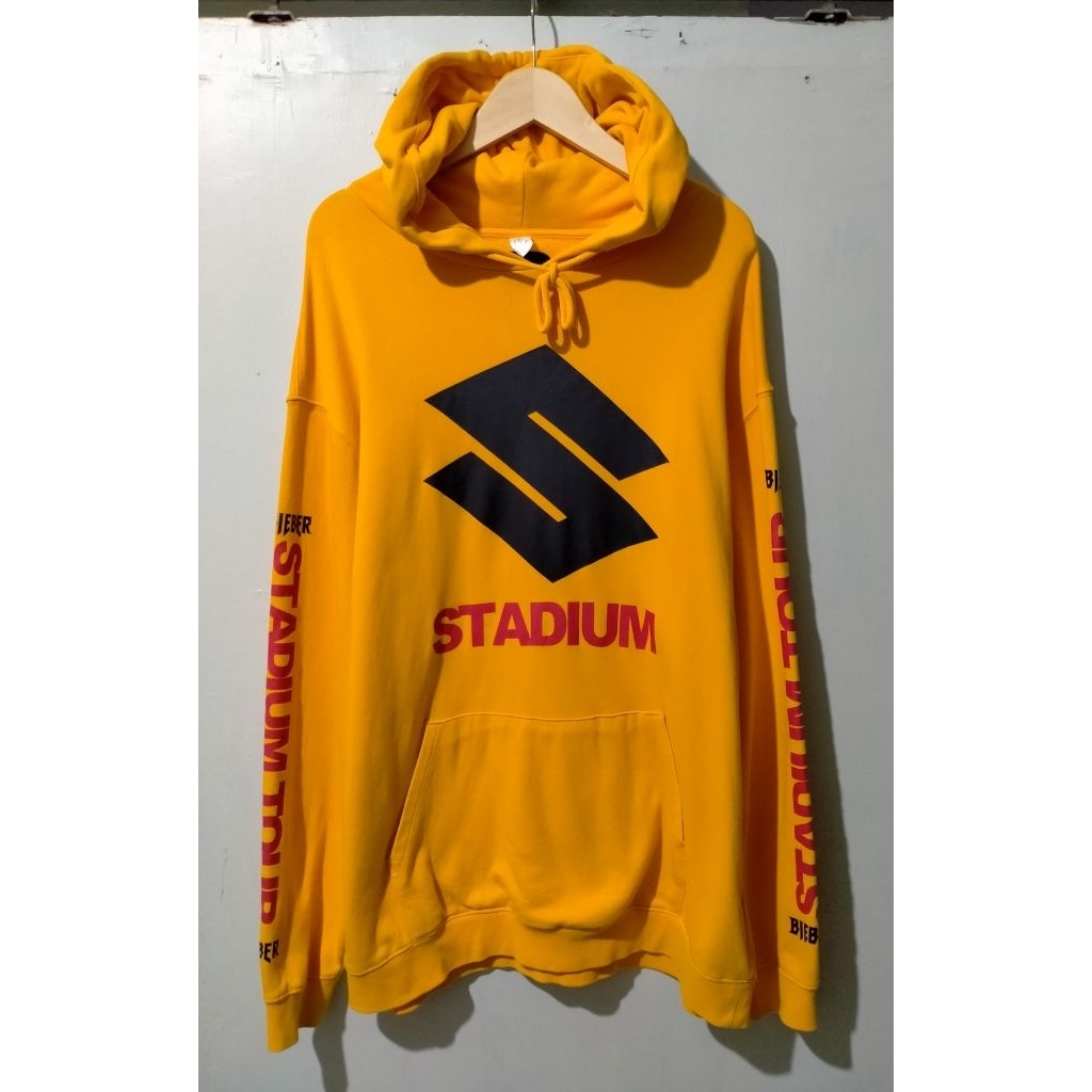 Stadium Justin Bieber Pernah Dipakai Hoodie