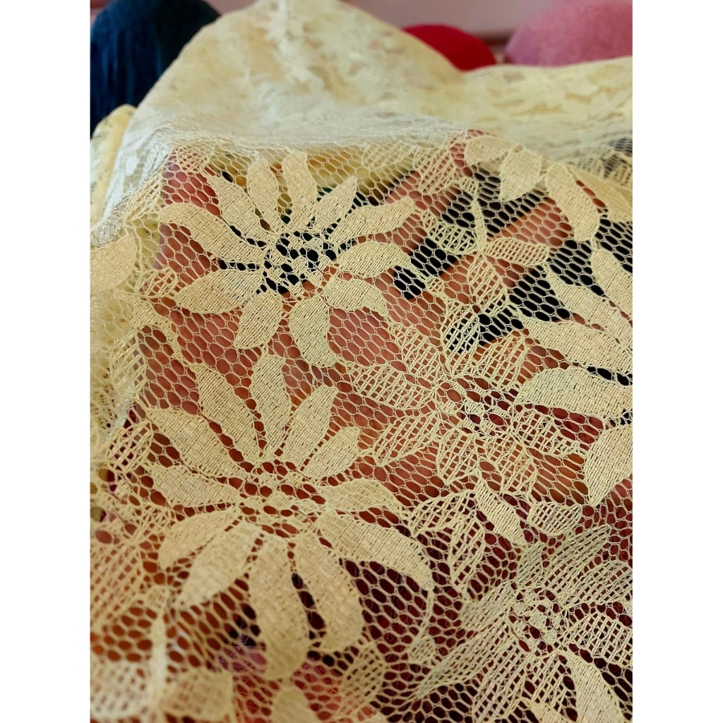 kain brokat premium  - kain brokat luxury  - kain brokat kebaya mewah ( kuning pastel)