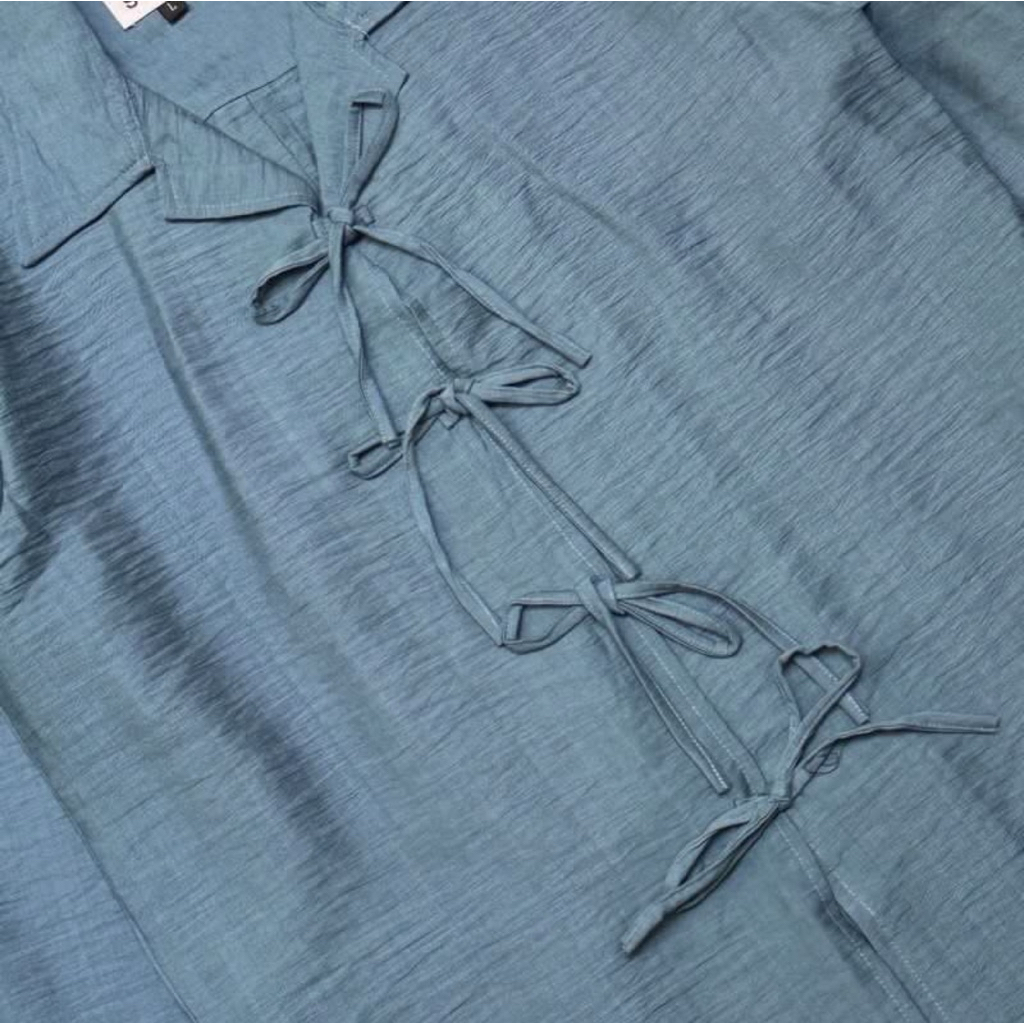 preloved kloud studio kemeja unisex statement shirt unisex kemeja statement pita unisex  kemeja wani