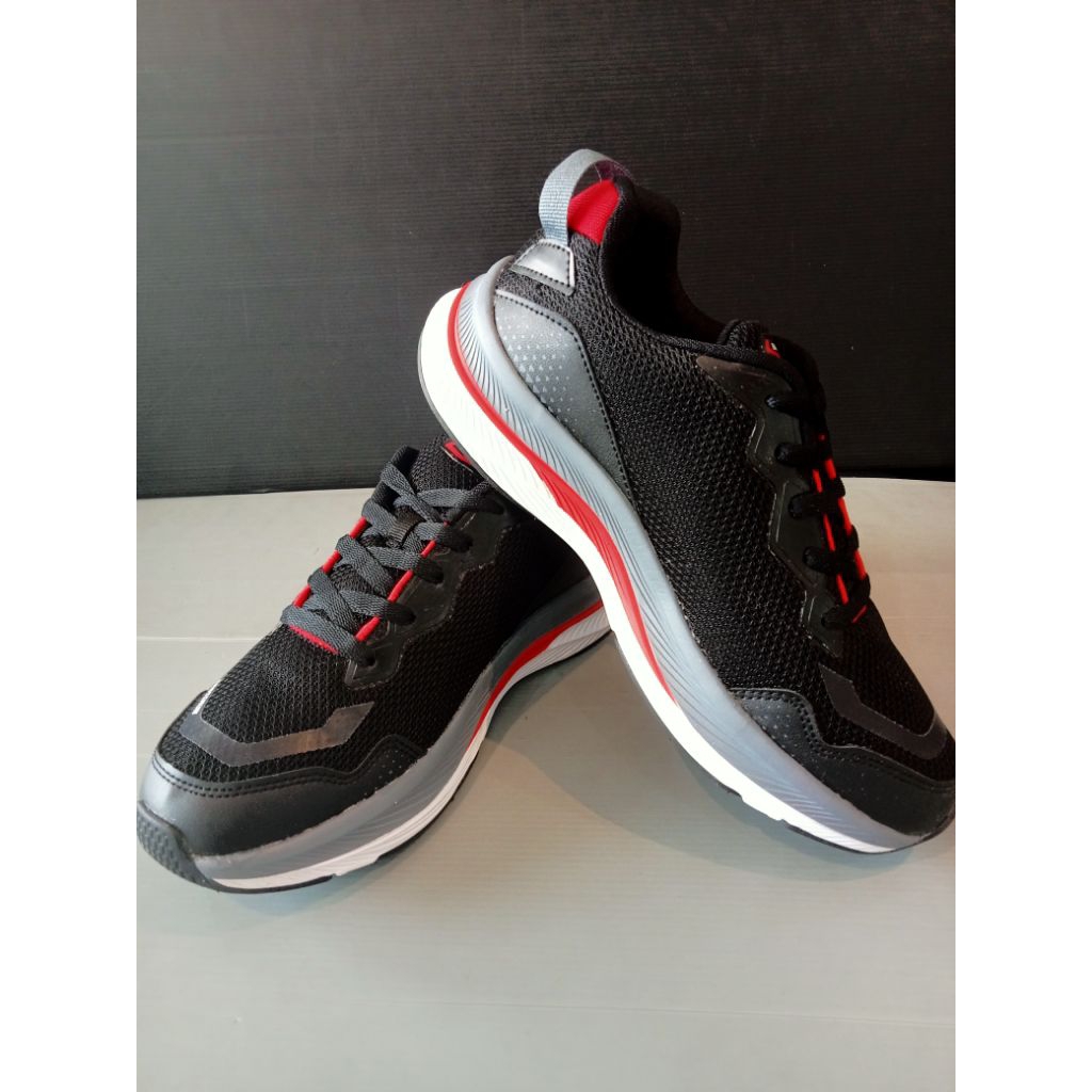 SEPATU SPORT EAGLE CROSSRAN