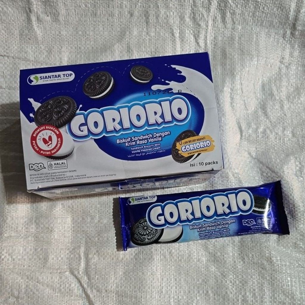 Goriorio biskuit sandwich rasa vanila 1 kotak isi 10 pak x 23g ( BOX )