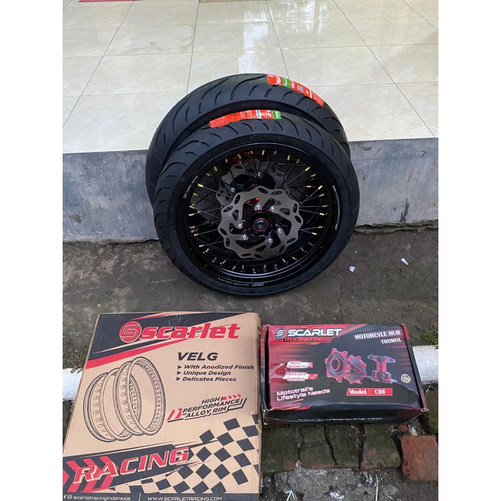 Paket Velg Supermoto Scarlet CRF 300/350 Ring 17 Ban Maxxis