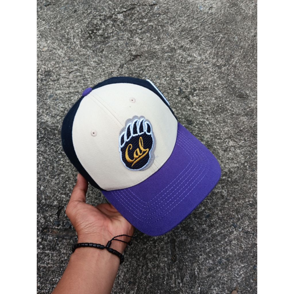 Topi Baseball NCAA (BuildUp)