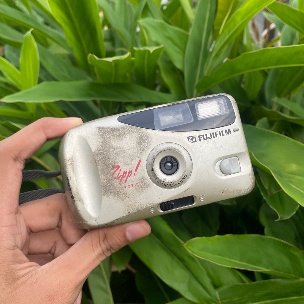 KAMERA ANALOG FUJIFILM ZIPP
