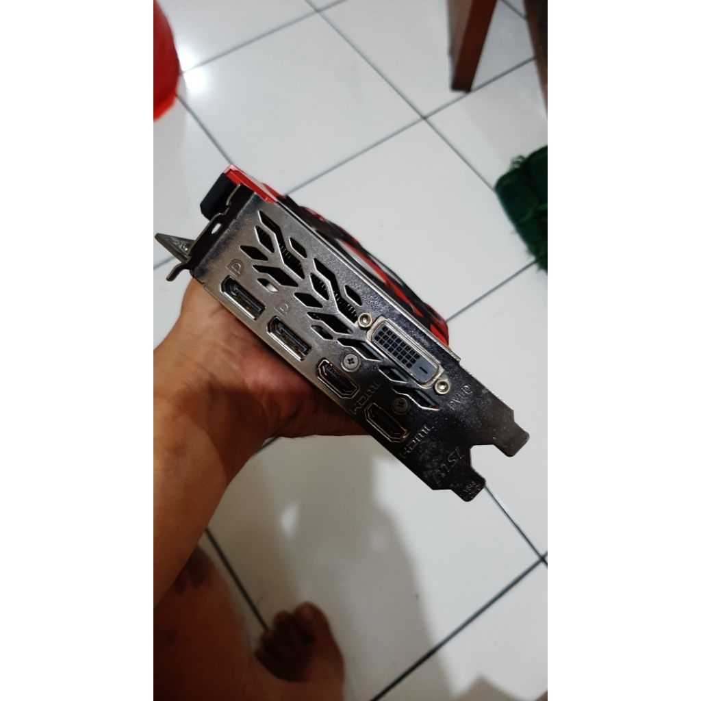 vga msi rx 570 no display